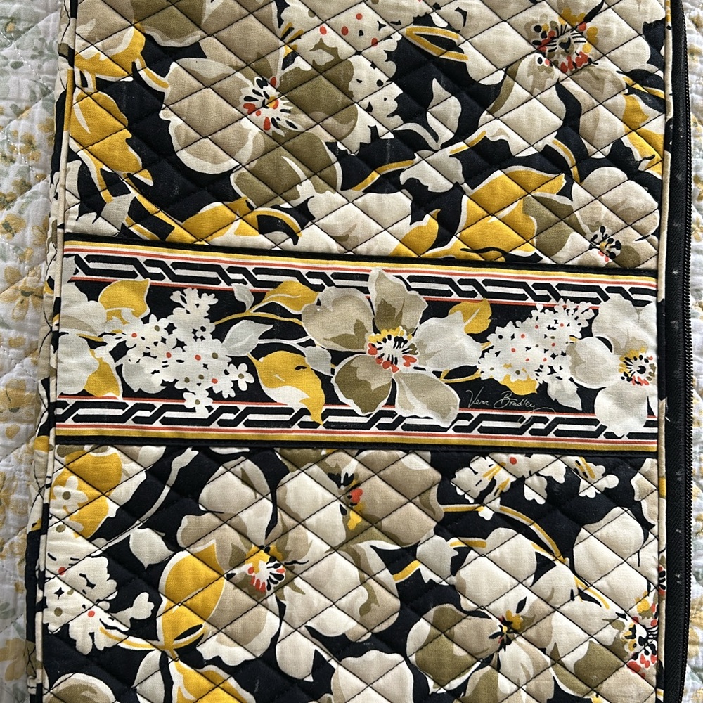 Vera Bradley Black and Cream Laptop